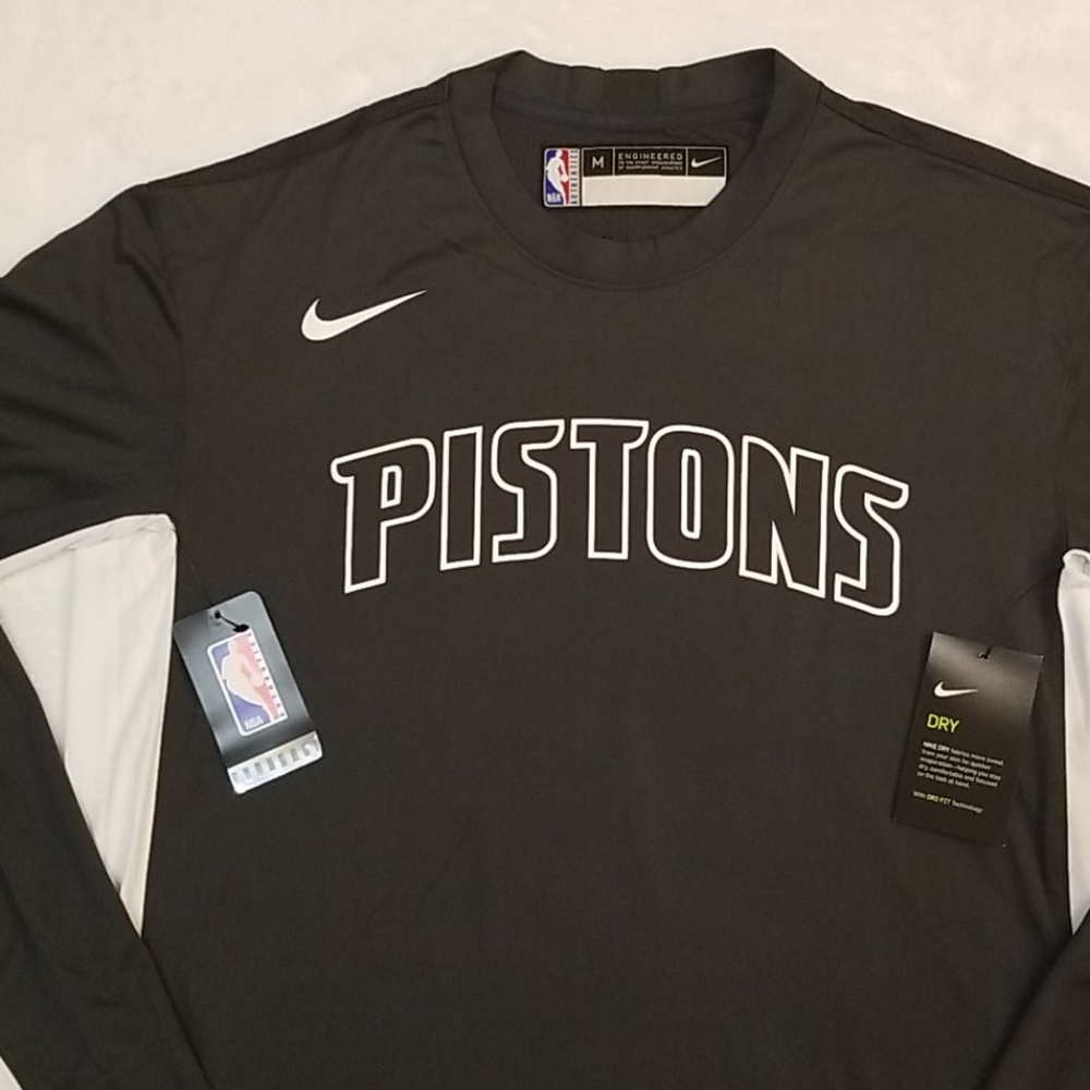 MEDIUM Nike "Pistons" Dri-Fit shirt